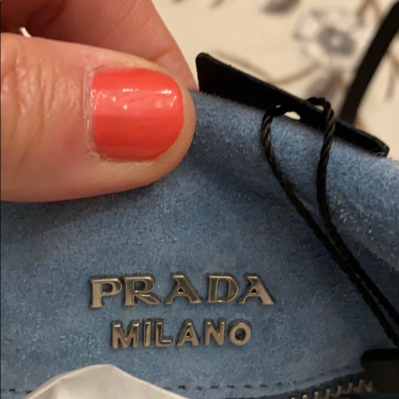 Prada studded leather shoulder bag in Black - Picture 8 of 14